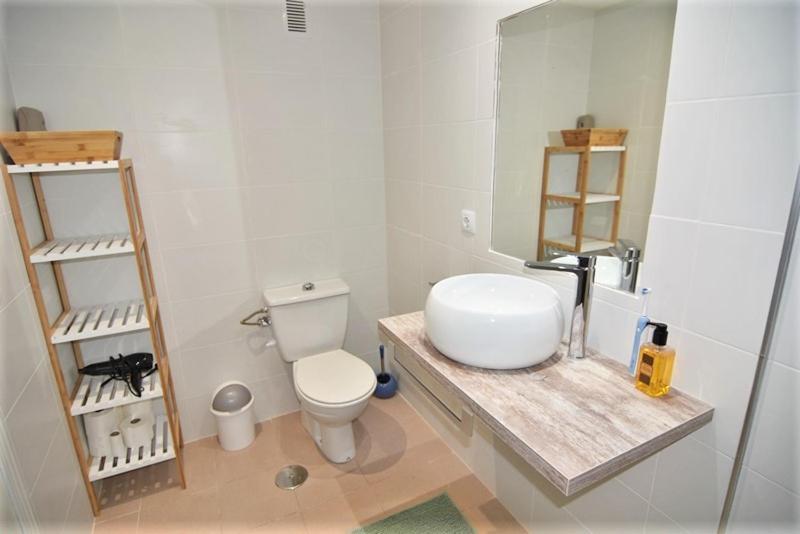 Cala De Benidorm Holidays Appartement *